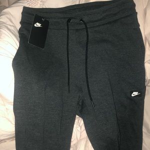 brand NWT nike mens size small sweatpants
